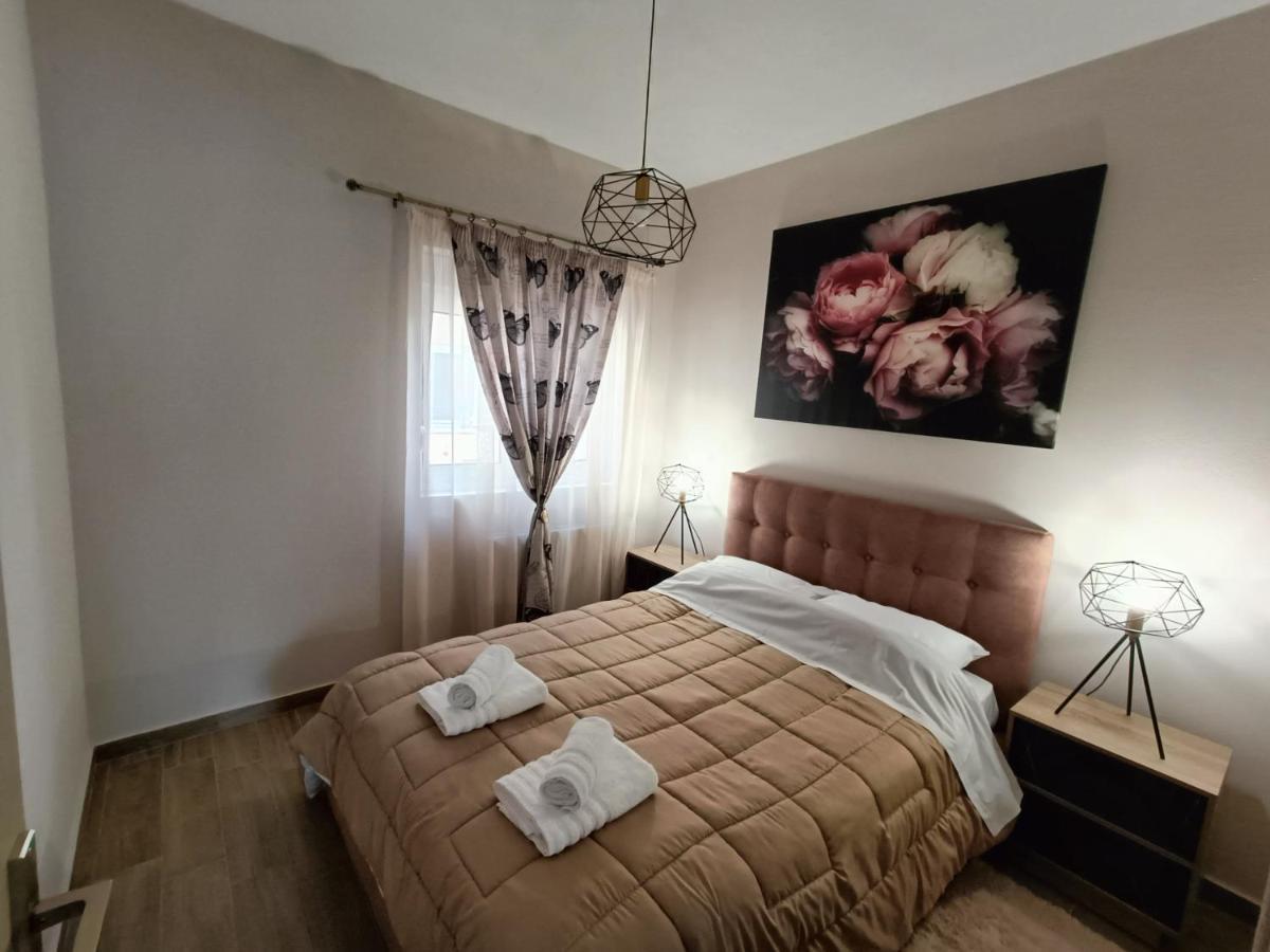 Meteora Rocks Apartment 2 Kalampáka Ngoại thất bức ảnh